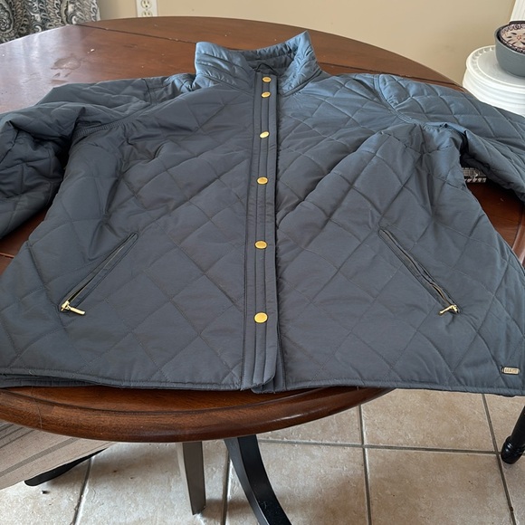 L.L. Bean Women's Bean's Cozy Quilted Jacket - Picture 6 of 11